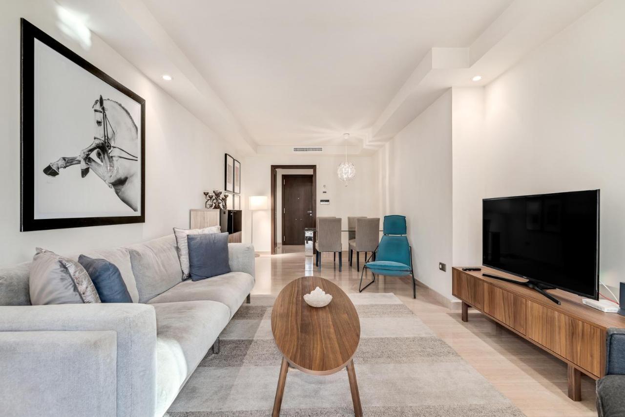 Modern & Peaceful 2br W/parking - Medina Banus Appartement *