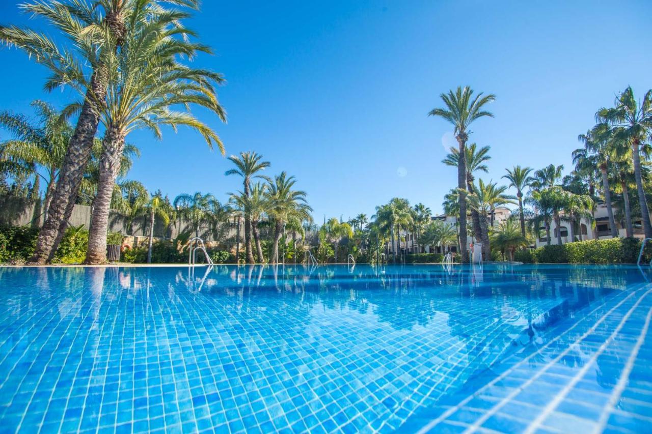 Modern & Peaceful 2br W/parking - Medina Banus Appartement Marbella